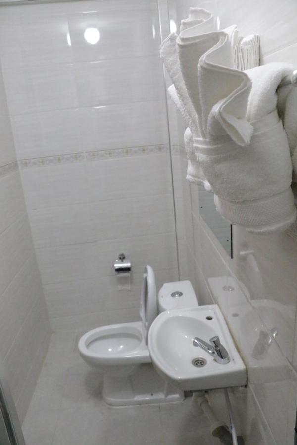 Claire De Lune Moonlight Hotel Nakuru Eksteriør bilde